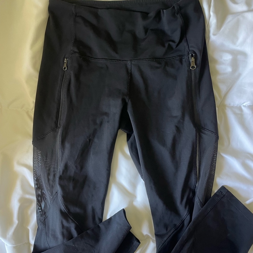 Lululemon athletica Mesh Reflective Leggings